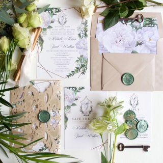 🌿 We designed this suite with a special bride, today would have been her delayed covid wedding and now delayed again. Stay strong, third time is a charm & weddings will happen again soon. Greenery… a beautiful suite with luscious botanicals and touches of gold tones. Printed on cotton paper and accented with a lovely laser cut, gorgeous envelope liner and green marbled wax seals. @urban_scribes and @toronto_wedding_invitations Want it for your special day or event? Contact us. A big thank you to @hellopoppyfloral for the beautiful floral! #wedding #weddings #invitations #bespokeinvitations #invitationdesigner #invitationsuite #weddingstationery #weddinginvitations #eventdesign #wedding #weddings #toronto #stationery #lasercut #weddinginvitation # #microweddings #wedluxe #bespoke #weddinginspo #love #waxseals #torontoweddings #torontowedding #mimico #shesaidyes #ido #waxseal #toronto_wedding_invitations_us #urban_scribes_ds